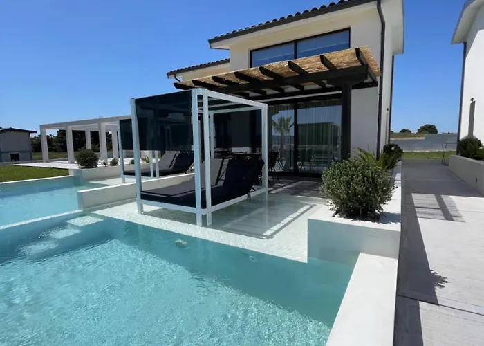 Palma In Kallithea (Chalkidiki)